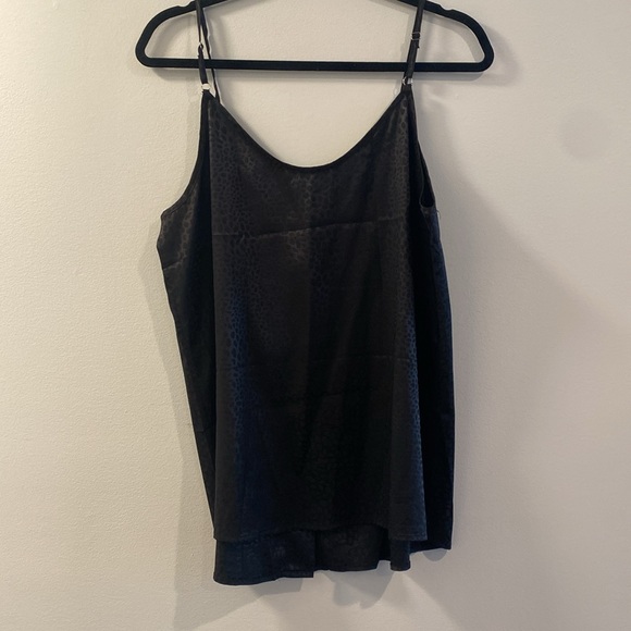 Leopard Buttoned‎ Camisole - Picture 3 of 3